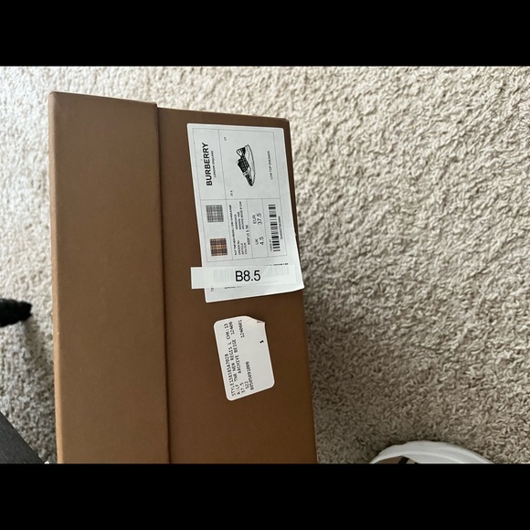 COPY - Burberry sneakers - Picture 16 of 16